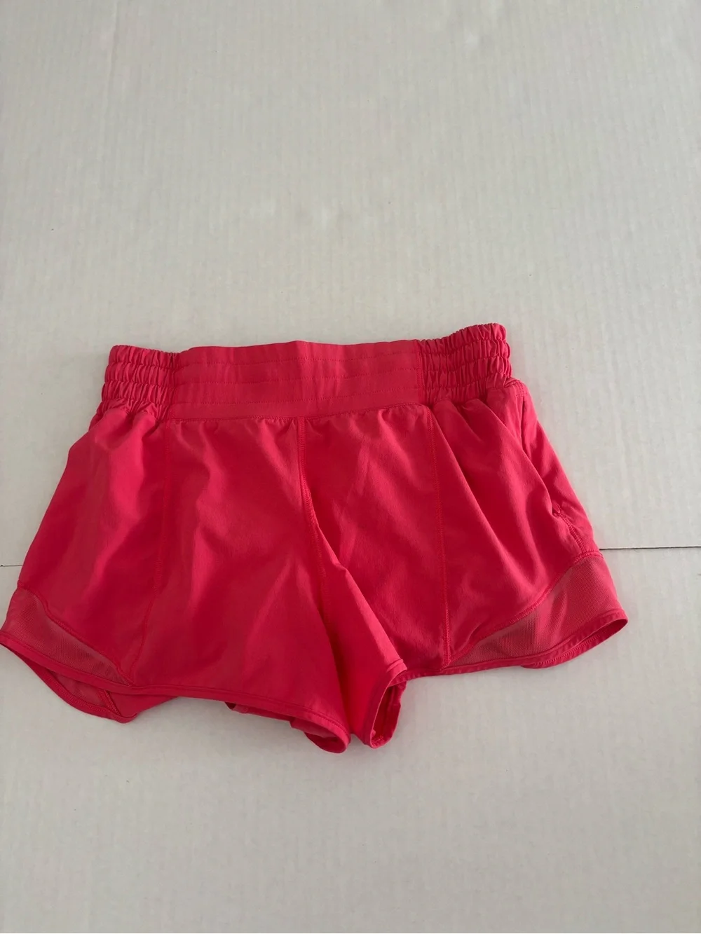 lululemon Lined Short Size 4 inseam 2.5”